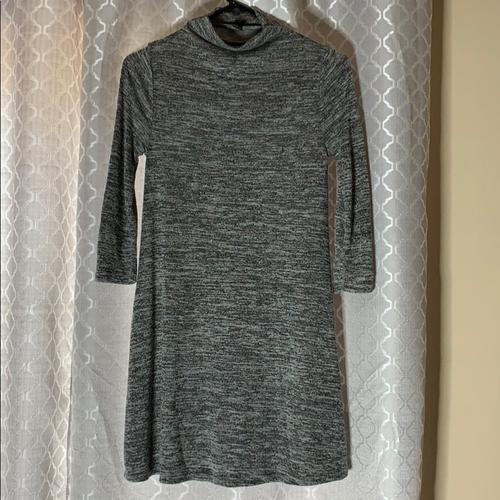 Forever 21 dress size M.